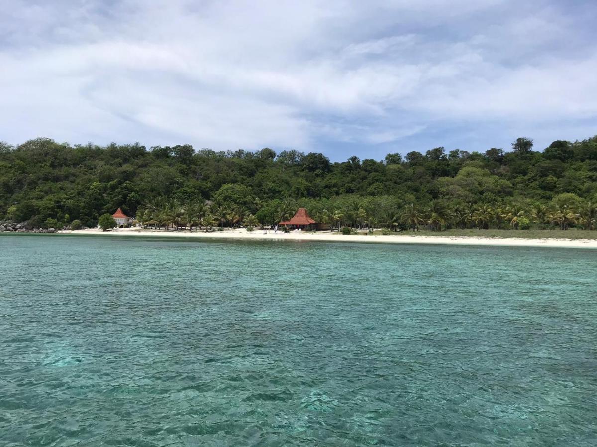 Eco dive resort Alycastre Maumere Exterior foto