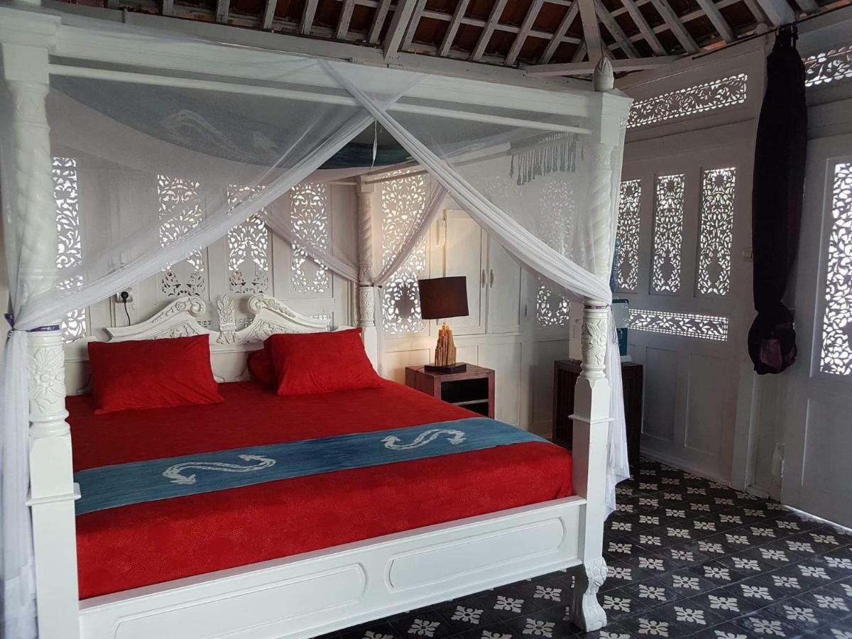 Eco dive resort Alycastre Maumere Exterior foto